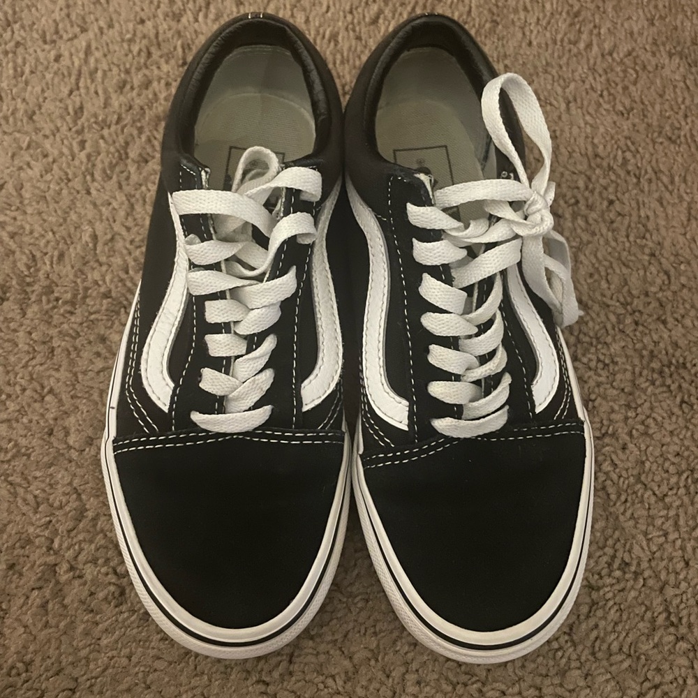 Vans oldskool shoes